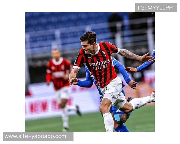 意媒报道小孔塞桑因旧伤复发半场被替换下场引发关注